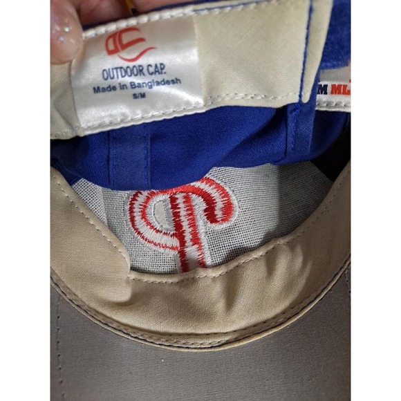 Team MLB Philadelphia Phillies Hook and‎ Loop Adjustable Hat - Picture 5 of 6